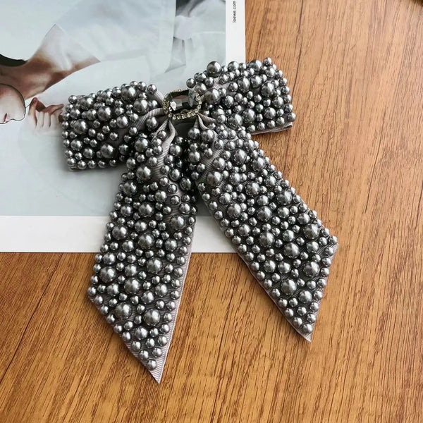 Chic Pearl Bow Hair Clip